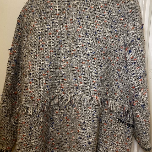 Zara Jacket - Picture 2 of 2